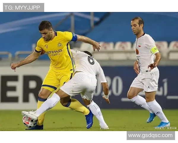 卢多戈雷与拉纳卡欧罗巴联赛首发阵容全面解析与战术分析